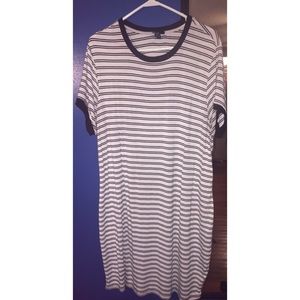 T-shirt dress